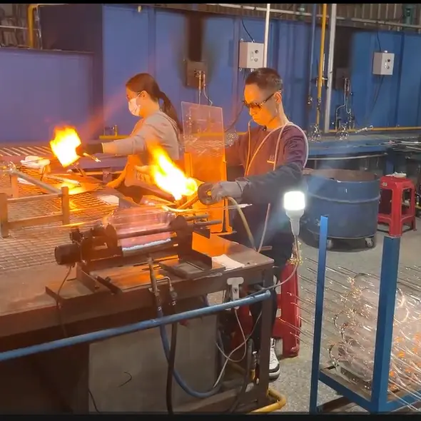 The Art of Blown Glass Lighting: งานฝีมือที่มีความแข็งแกร่งในการแก้ปัญหาในร่มที่ไม่ซ้ำกัน