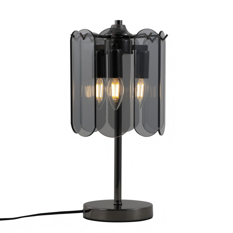 มันลำบากในการประกอบแว่นตา Smoky 3-lights โคมไฟสำหรับข้างเตียงหรือไม่?